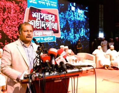 তথ্য ও সম্প্রচার মন্ত্রী জহির উদ্দিন স্বপন। ছবি : সংগৃহীত