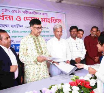 অনুষ্ঠানে প্রধান অতিথি হিসেবে ছিলেন সংসদ সদস্য ডা. দেওয়ান মো. সালাউদ্দিন বাবু। ছবি : সংগৃহীত