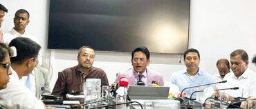 সচিবালয়ে মাধ্যমিক ও উচ্চ শিক্ষা বিভাগে সংবাদ সম্মেলনে শিক্ষামন্ত্রী আ ন ম এহছানুল হক মিলন। ছবি : সংগৃহীত